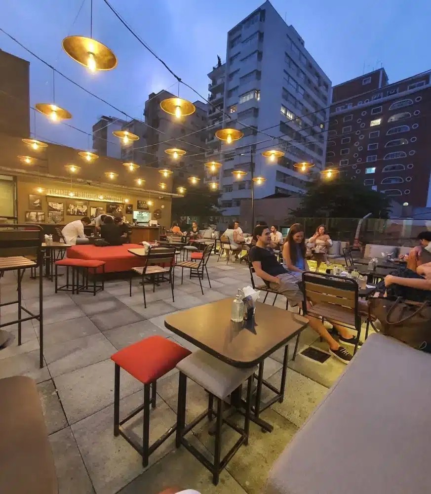 Foto real de Bar Astor Oscar Freire