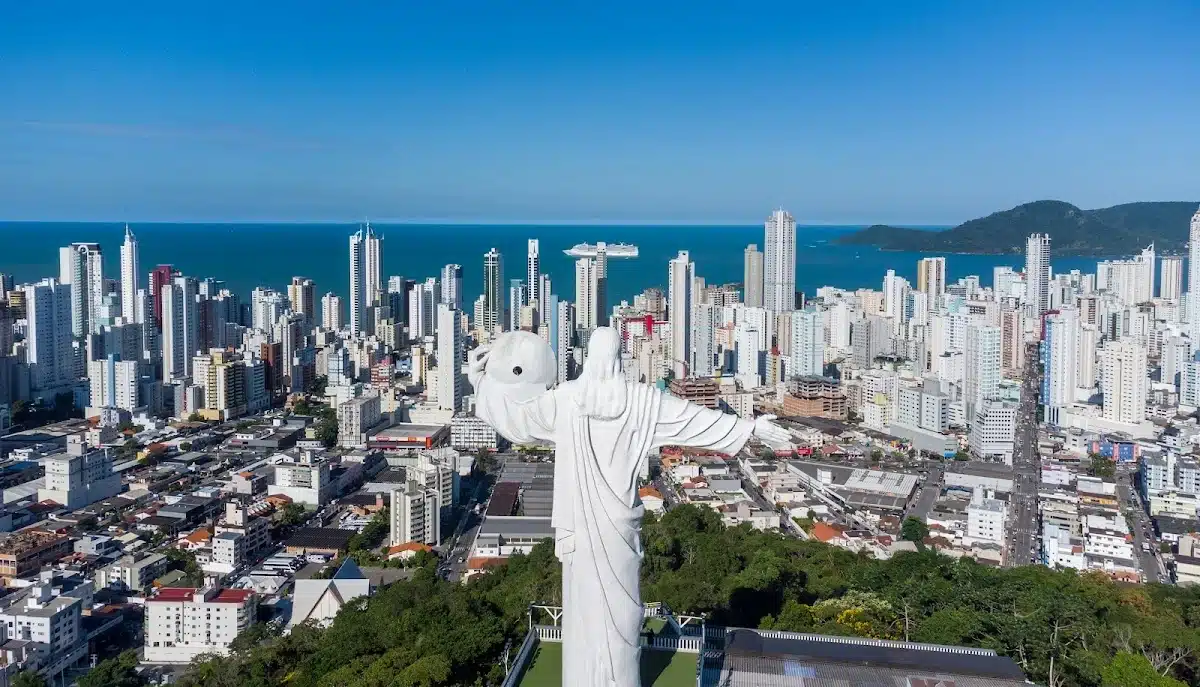 Foto real de Cristo Luz