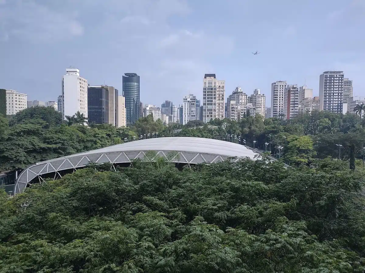 Foto real de Jardins
