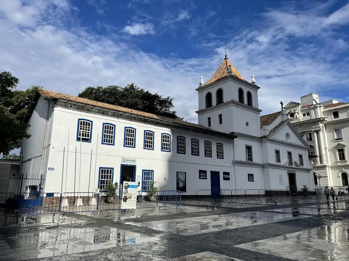 Foto real de Pátio do Colégio