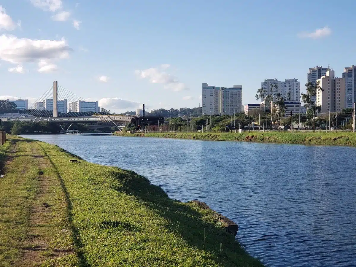 Foto real de Pinheiros