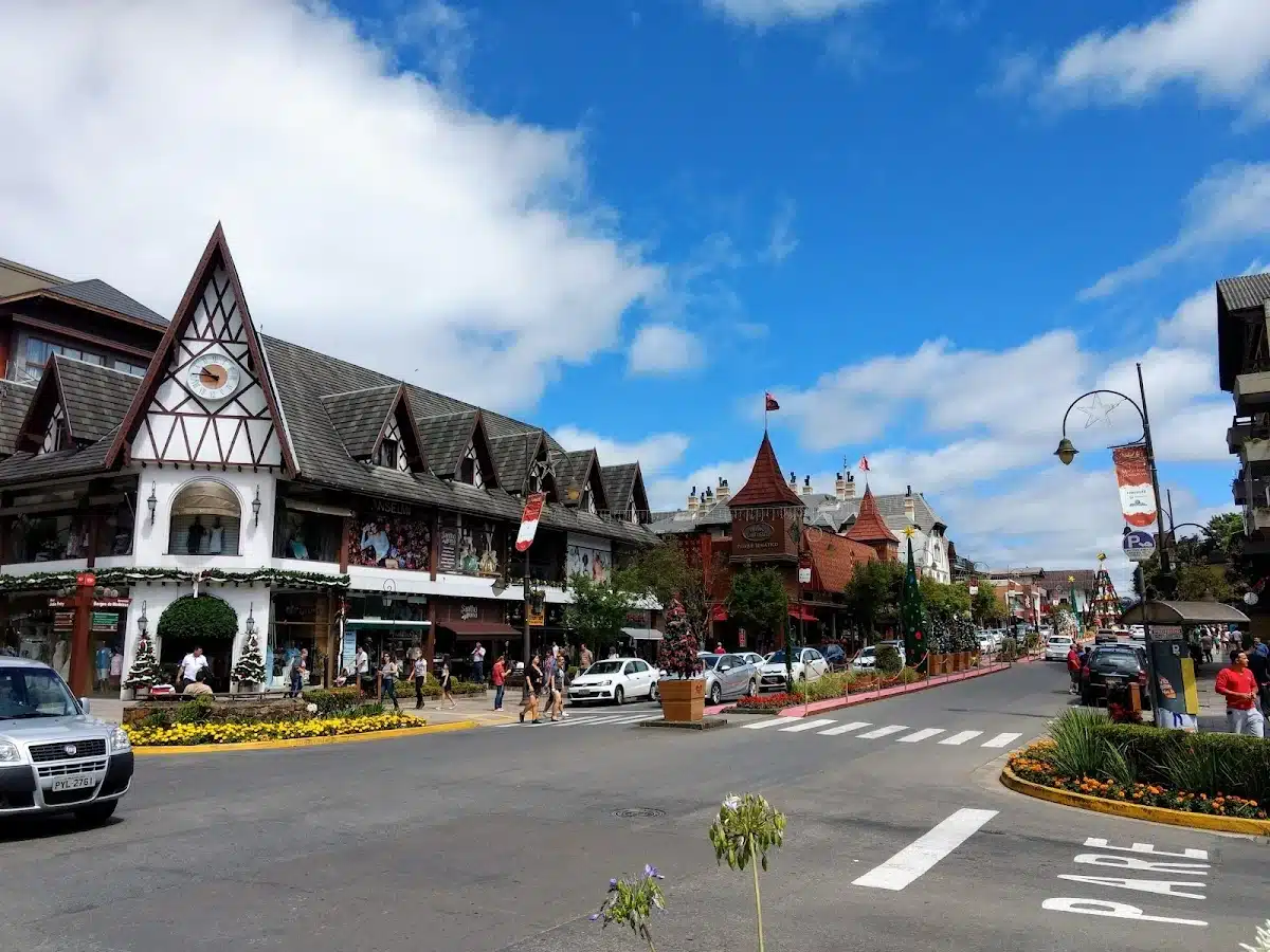 Foto real de Praça das Etnias