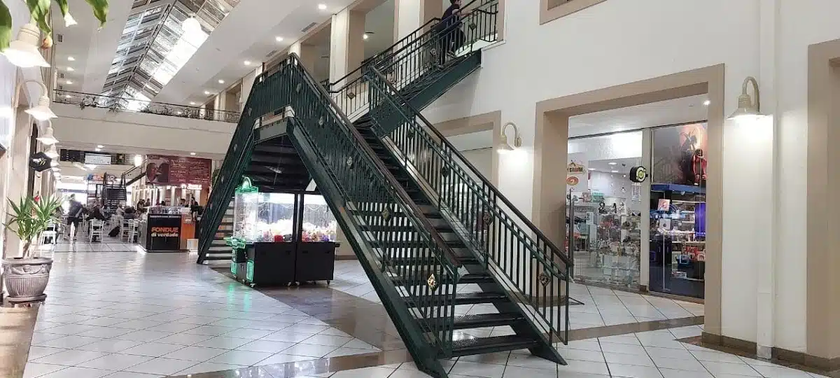 Foto real de Shopping Cidade das Flores