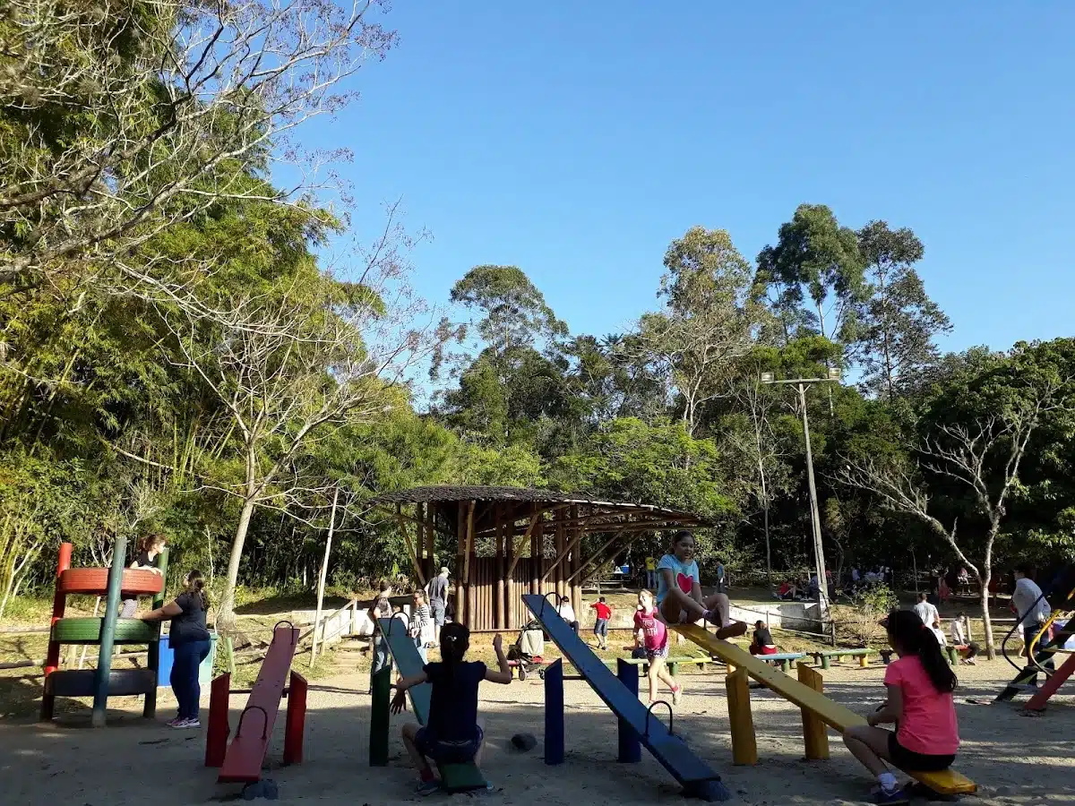 Foto real de Parque Ecológico do Córrego Grande