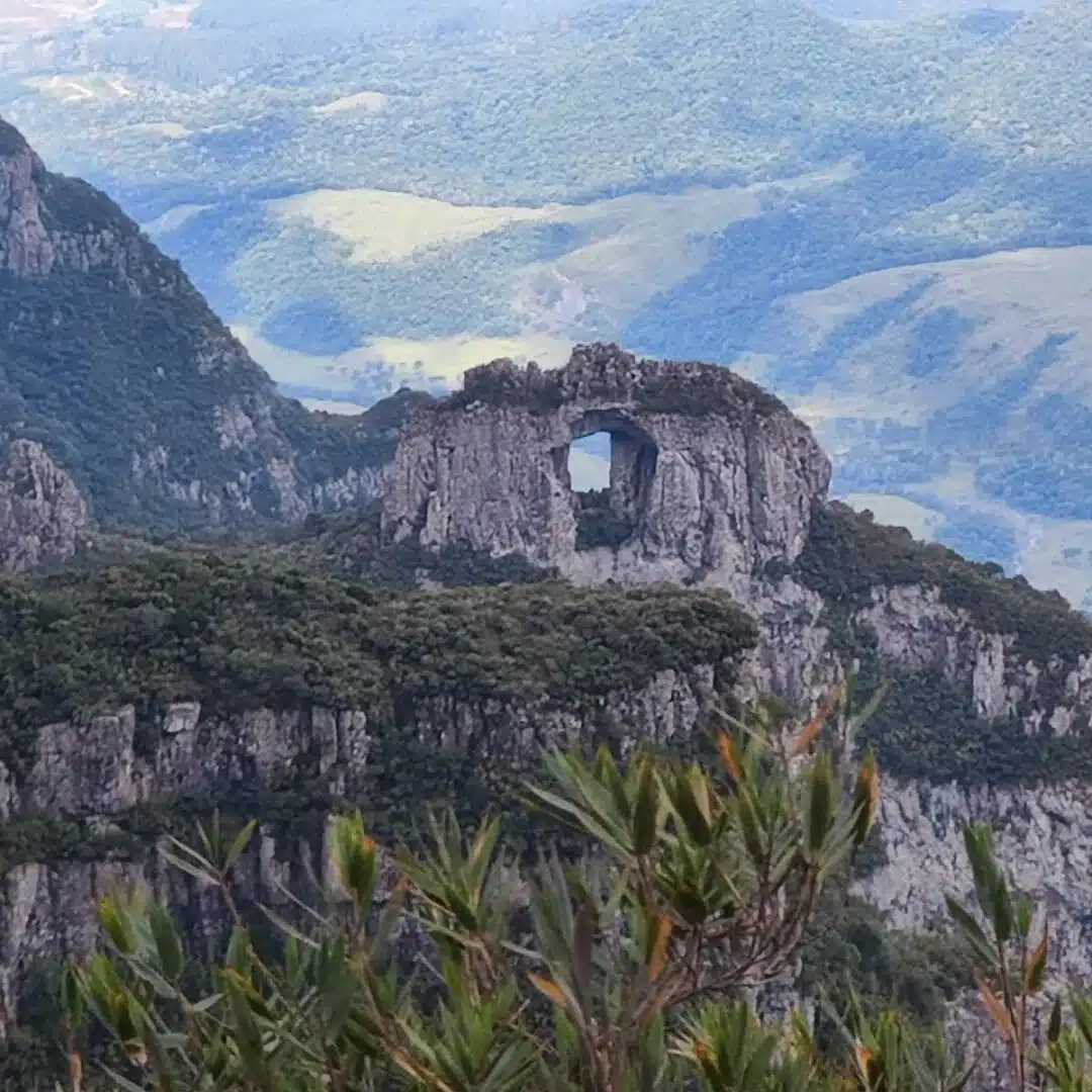 Foto real de Pedra Furada