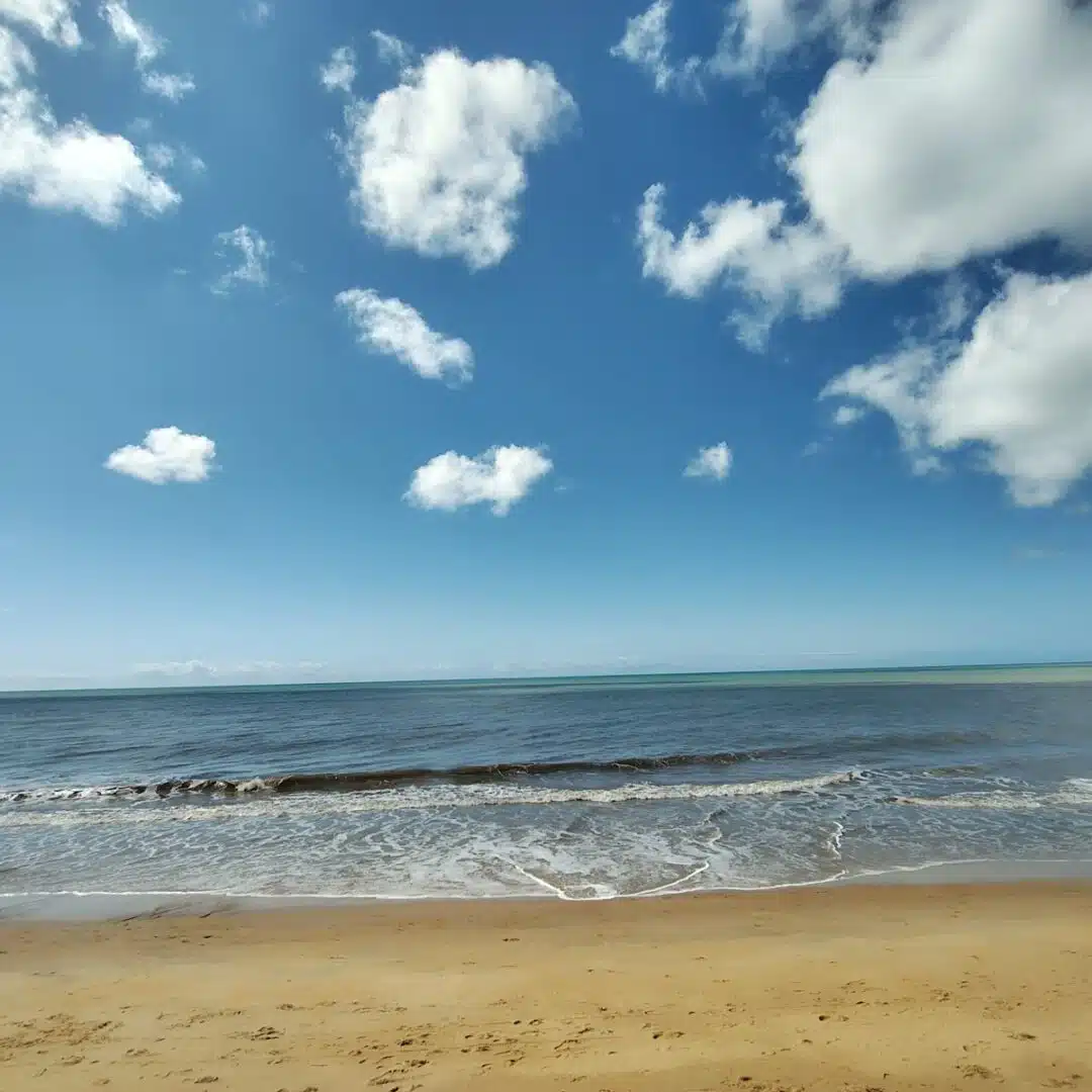 Foto real de Praia de Taperapuan