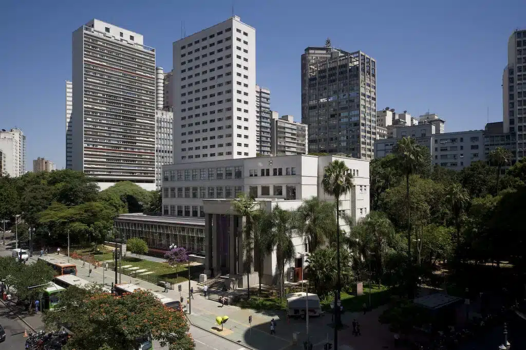 Foto real de Biblioteca Mário de Andrade