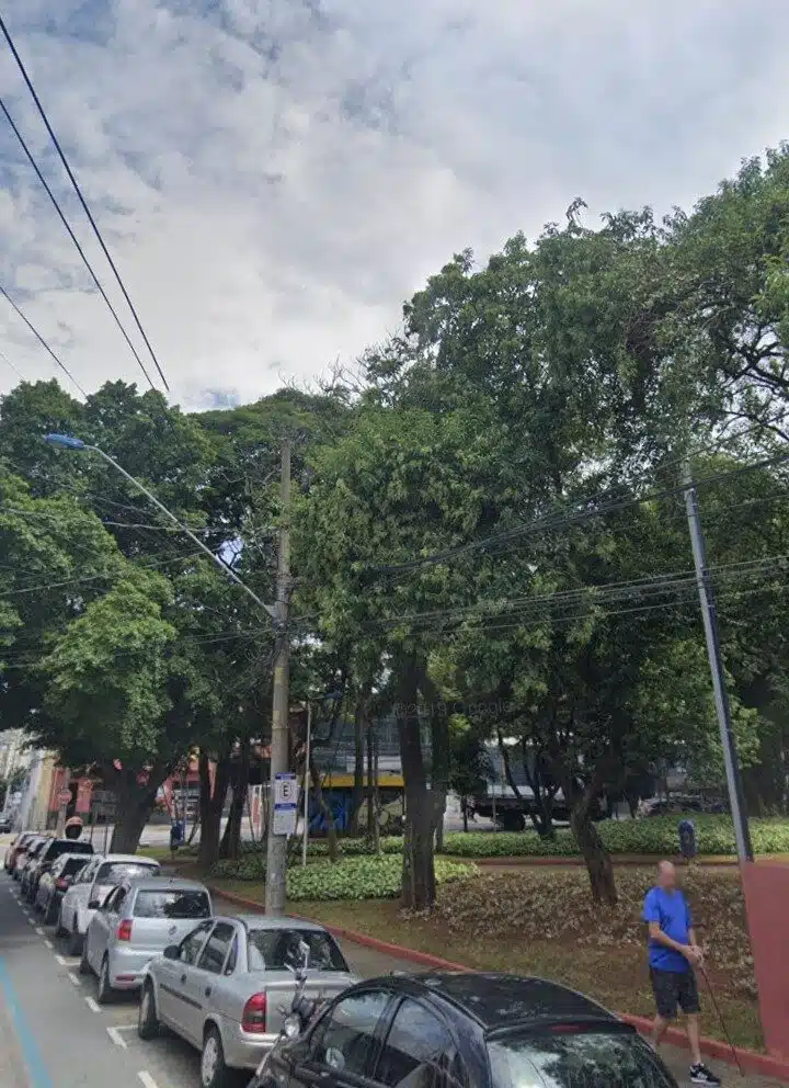 Foto real de Praça da Bíblia