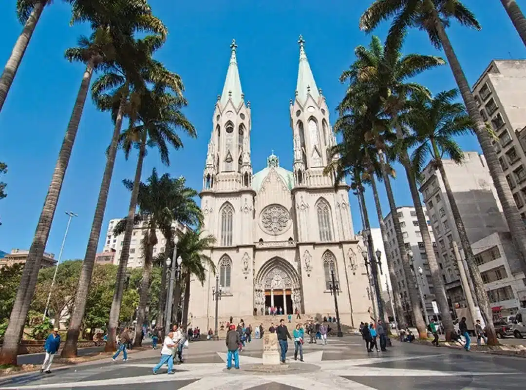 Foto real de Praça da Fé