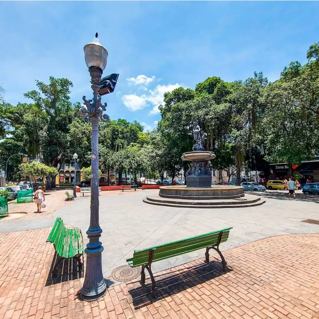 Foto real de Praça São Salvador