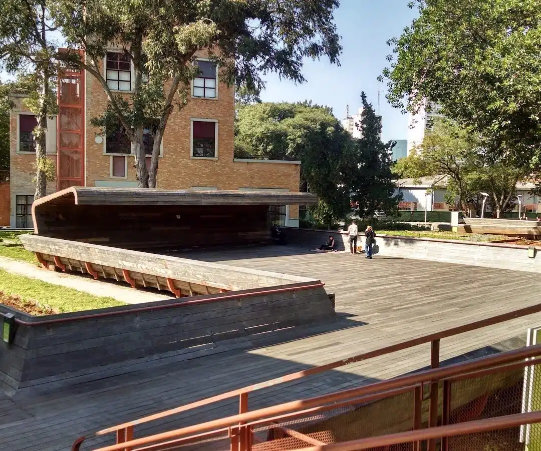 Foto real de Praça Victor Civita
