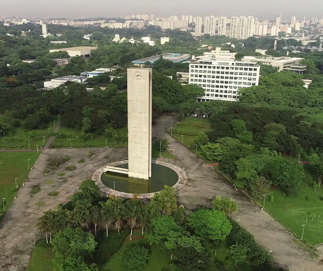 Foto real de Cidade Universitária da USP