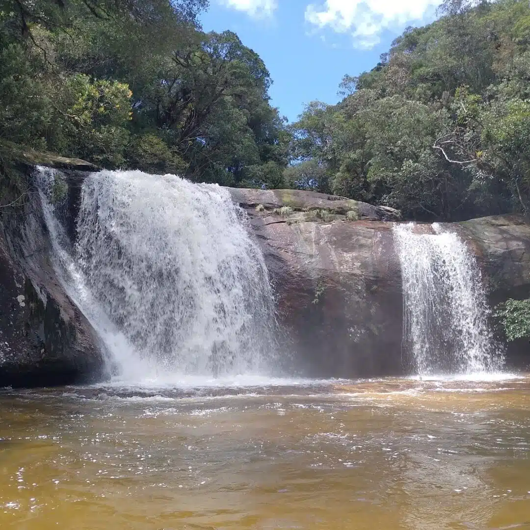 Foto real de Cachoeira do Poço Bonito