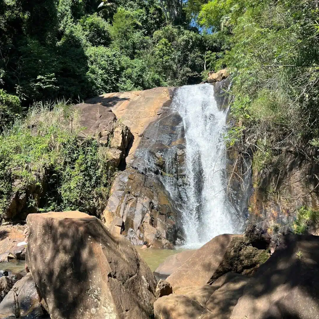 Foto real de Cachoeira do Salto