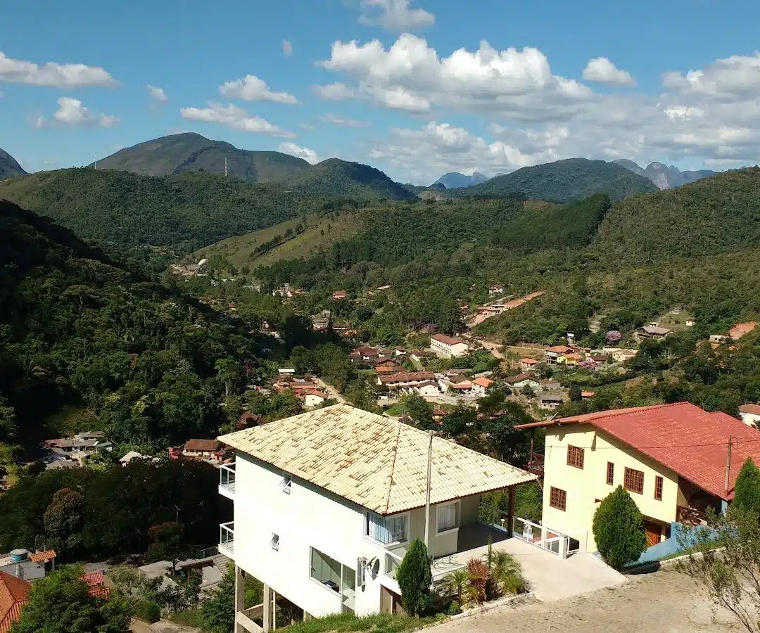 Foto real de Condomínio Vale do Sol