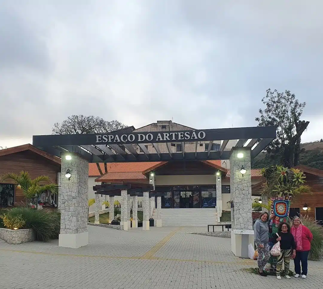 Foto real de Feira de Artesanato de Miguel Pereira