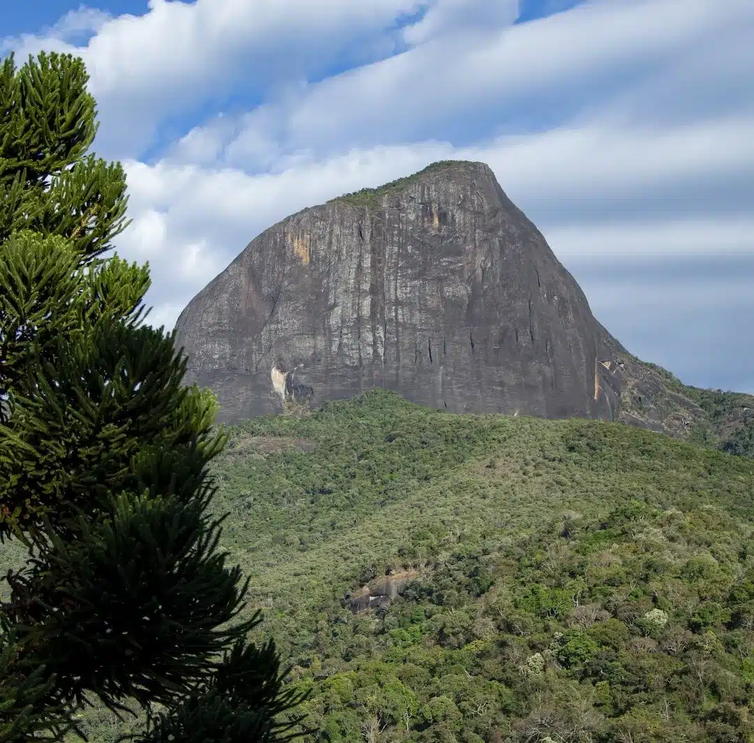 Foto real de Mirante do Pico do Papagaio