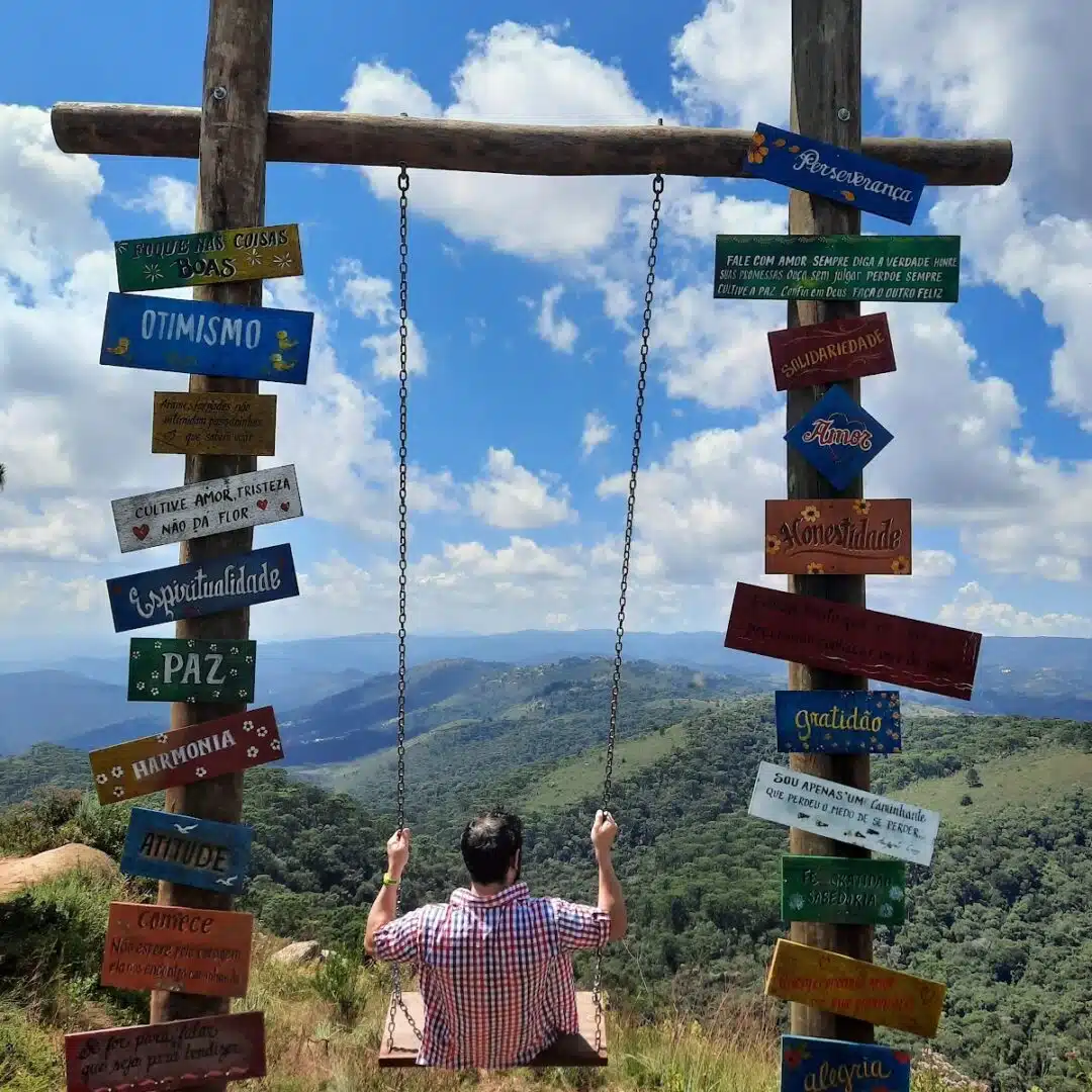 Foto real de Mirante do Pico do Imbiri
