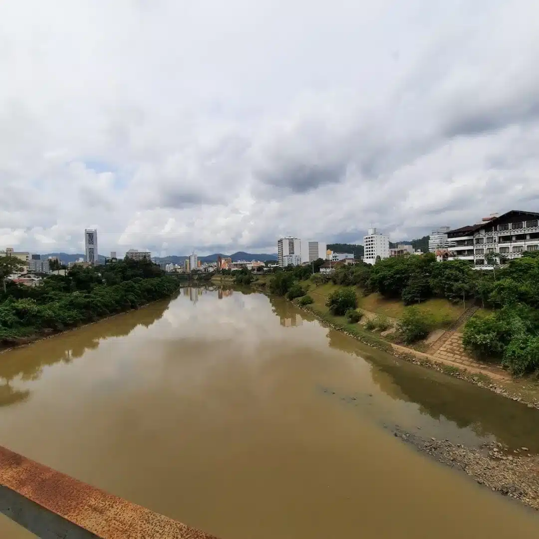 Foto real de Ponte Adolfo Konder