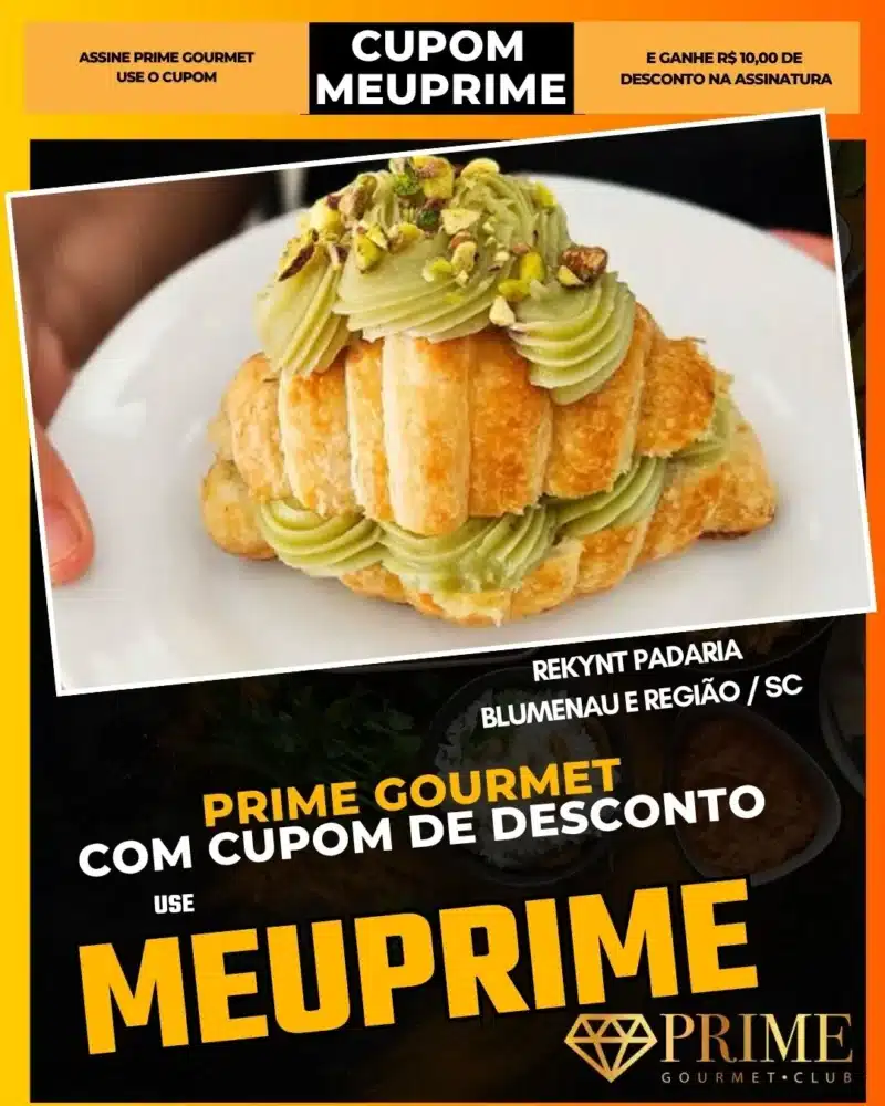 Croissant com creme de pistache e pistaches