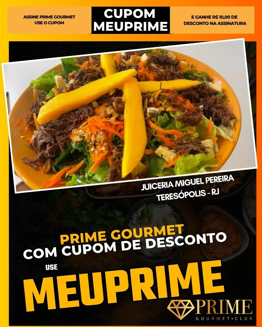 Salada com carne desfiada e manga