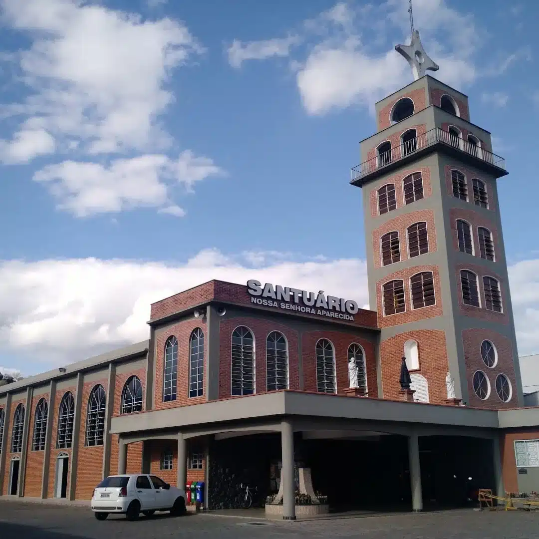 Foto real de Igreja Nossa Senhora Aparecida