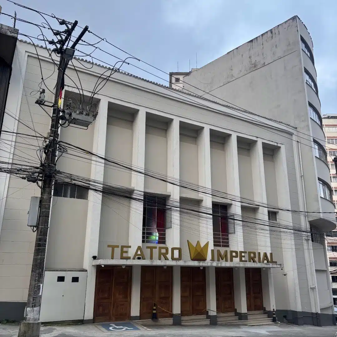 Foto real de Teatro Municipal de Petrópolis