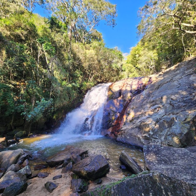 Foto real de Cachoeira do Lageado