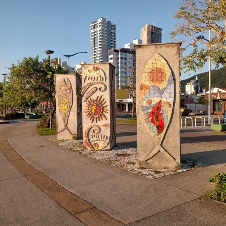 Foto real de Beira Rio Itajaí