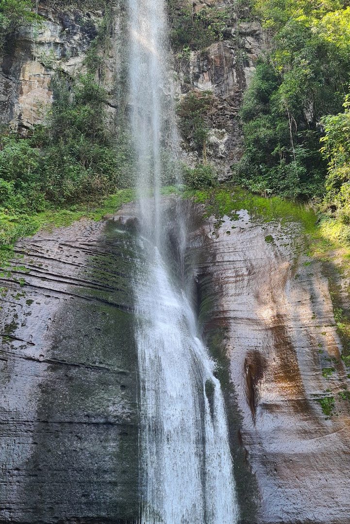 Foto real de Cachoeira Arroio da Bica