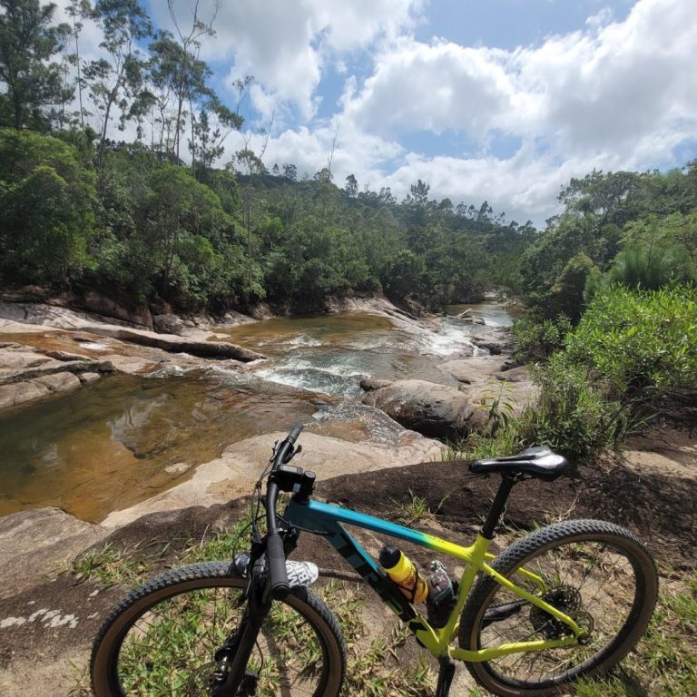 Foto real de Cachoeira do Caldeirão