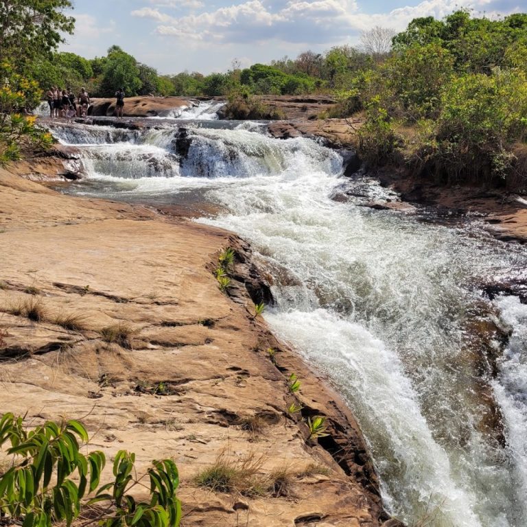Foto real de Cachoeira Fazenda Bom Jesus