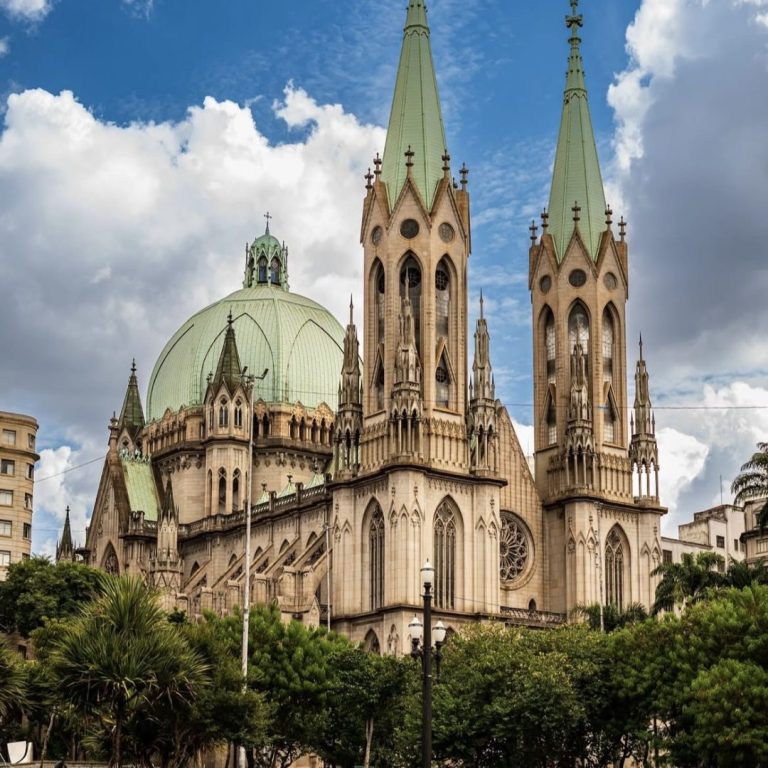 Foto real de Catedral Metropolitana Nossa Senhora da Assunção