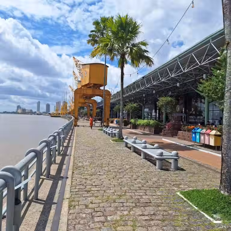 Foto real de Estação das Docas Belem
