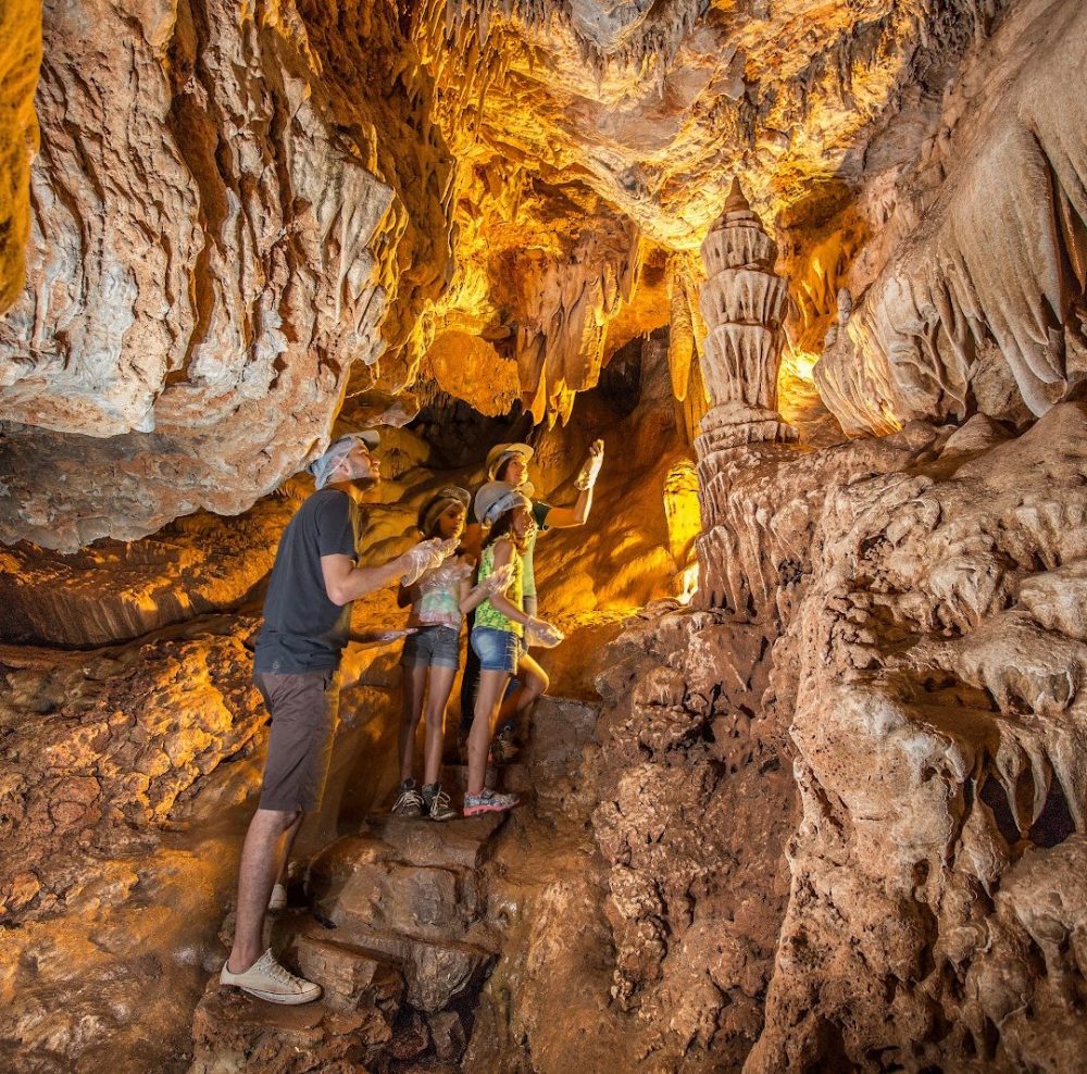 Foto real de Gruta Catedral/Museu