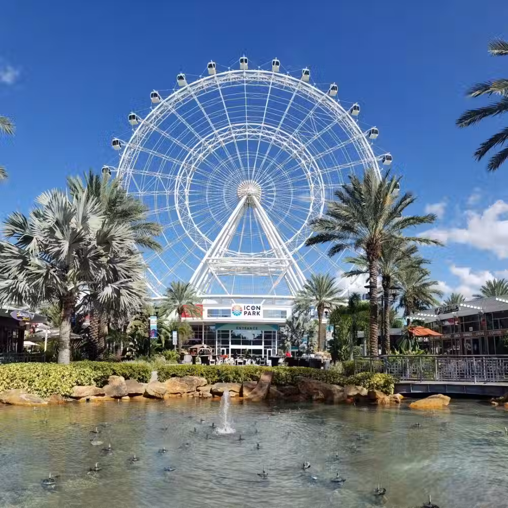 Foto real de ICON Park