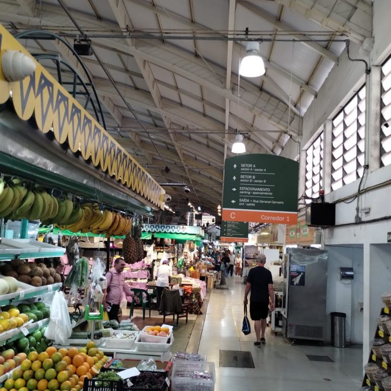 Foto real de Mercado Municipal de Orgânicos