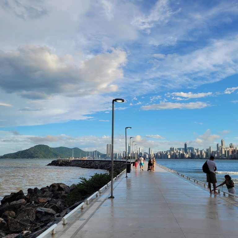 Foto real de Molhe da Barra Norte