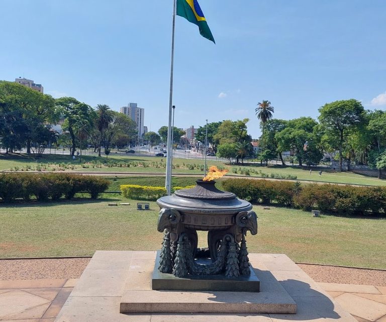 Foto real via Google