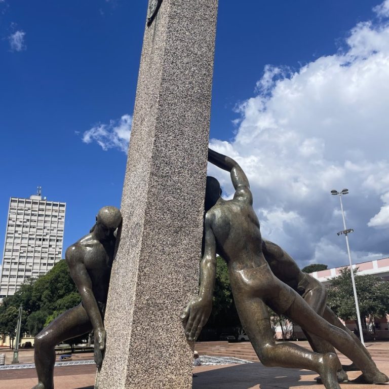 Foto real via Google