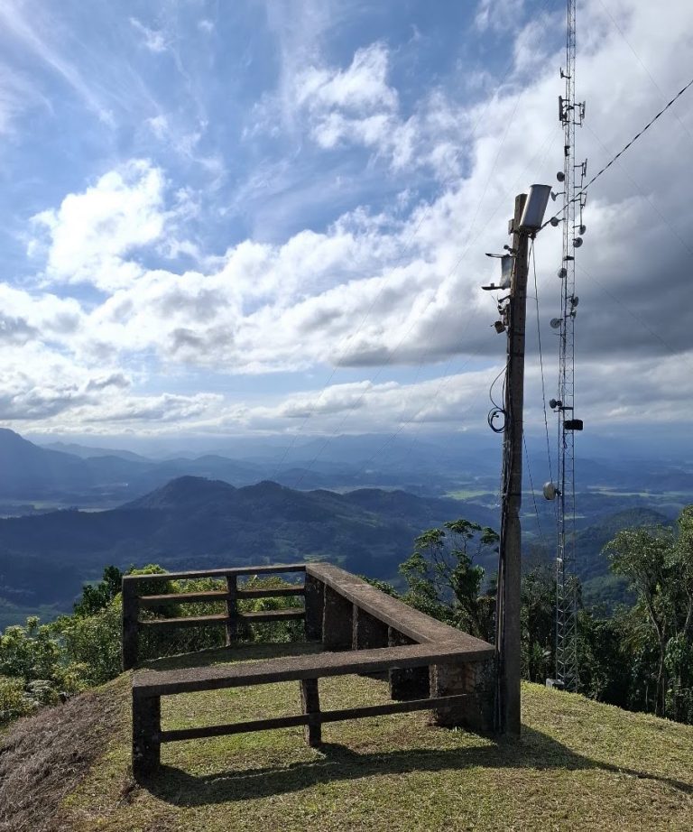Foto real de Morro Santo Anjo (530m)
