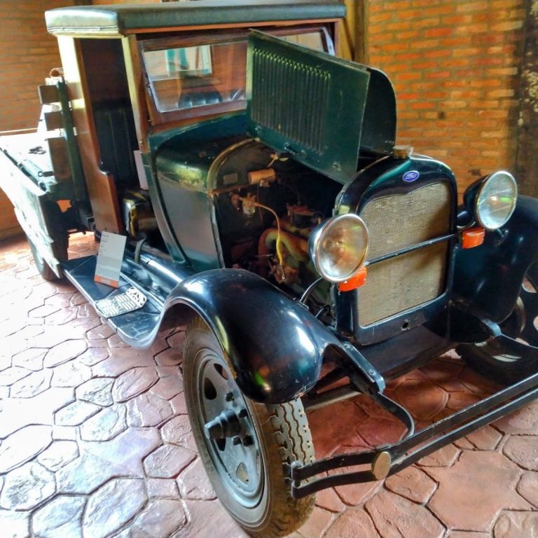 Foto real de Museu de História Natural Kadiwéu