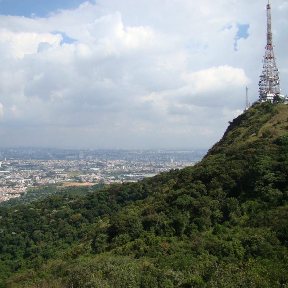 Foto real de Parque Estadual Jaraguá
