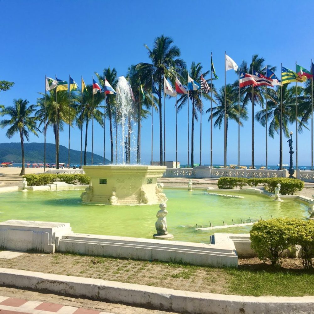 Foto real de Praça das Bandeiras