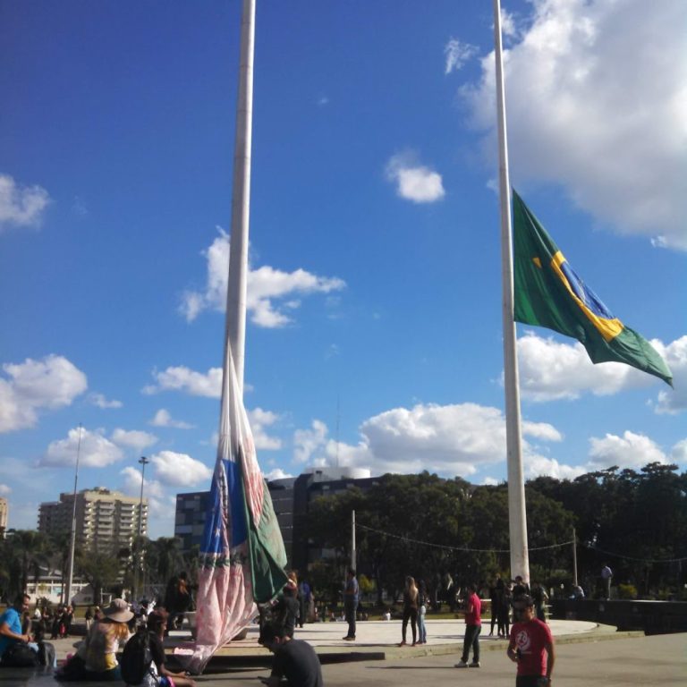 Foto real de Praça Nossa Sr.ª de Salete