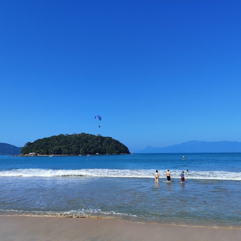 Foto real de Praia da Cocanha