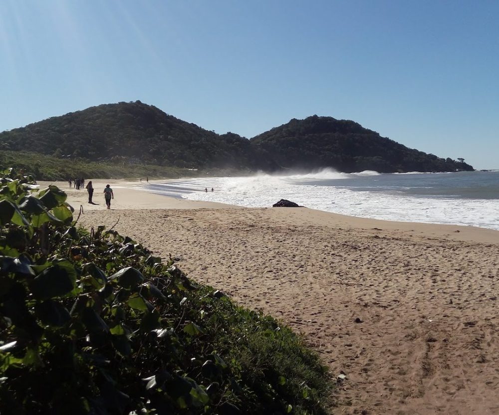Foto real de Praia do Buraco