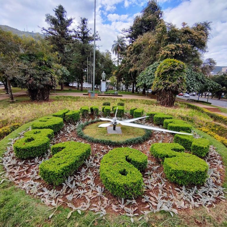 Foto real via Google