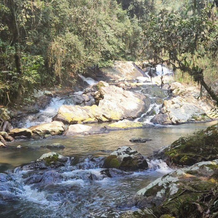 Foto real de Cachoeira Oma Paula
