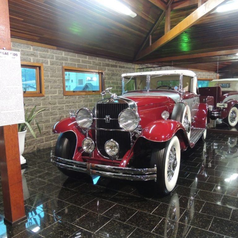 Foto real de Hollywood Dream Cars - Museu do Automóvel